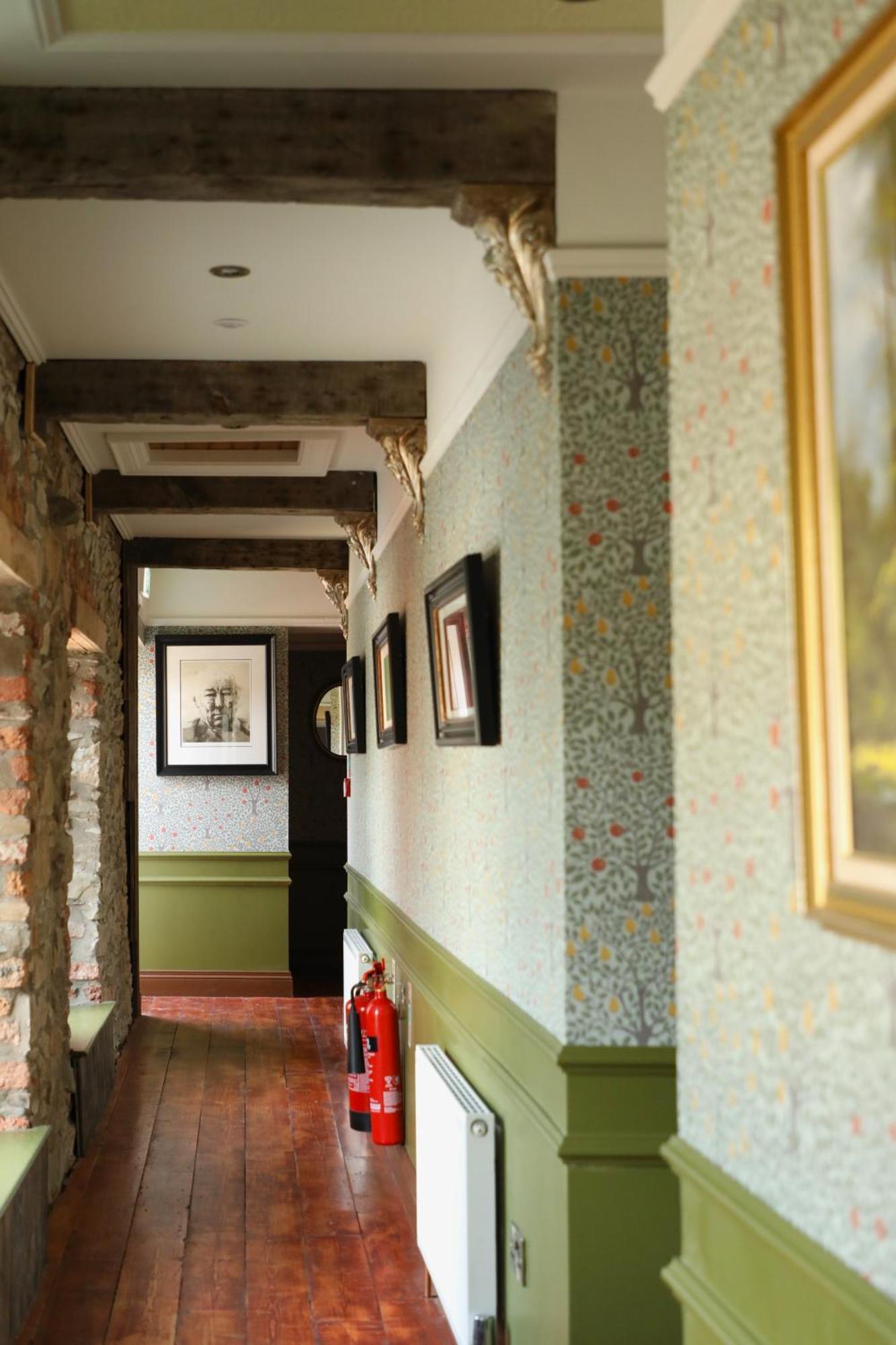 The Dundrum Inn B&B Экстерьер фото